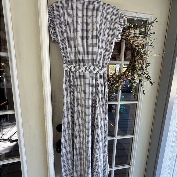 Calvin Klein Beige and Black Plaid Tie-Waist Shirt Dress - Picture 3 of 5